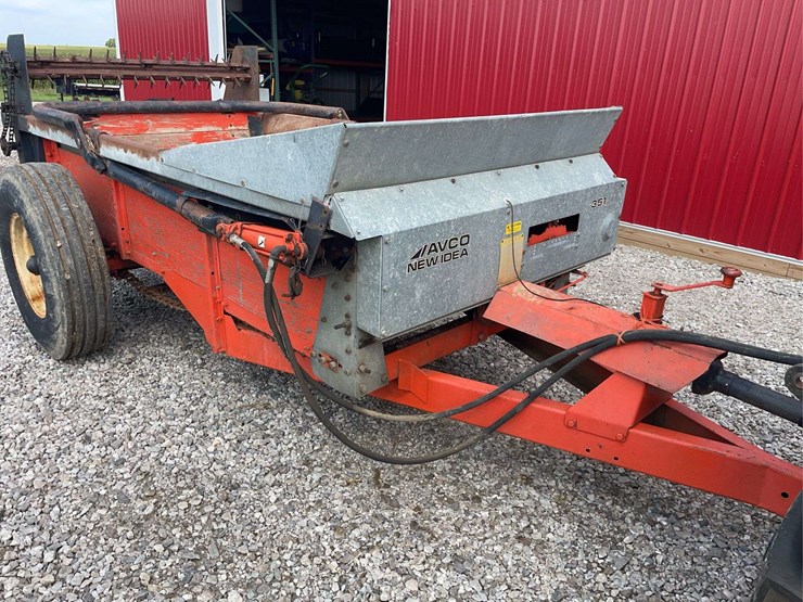 avco-new-idea-manure-spreader-image-21