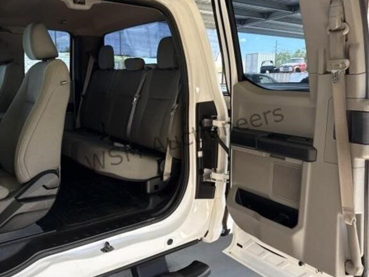 2017-ford-f250-image-25