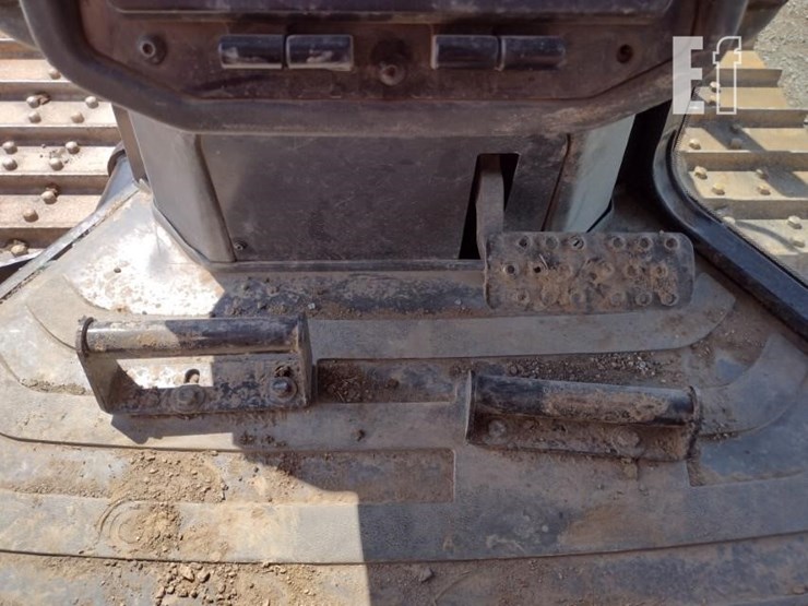 2021-caterpillar-d3-image-8