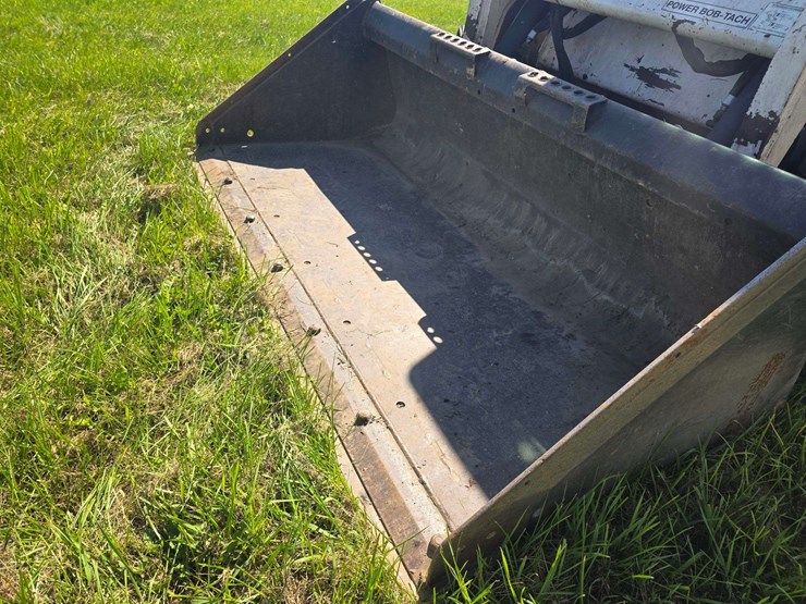 2010-bobcat-s185-image-37