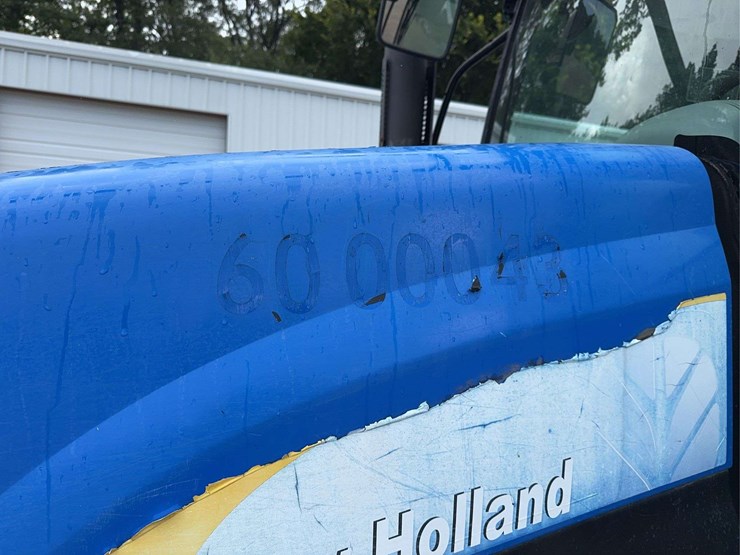 new-holland-t6020-image-15