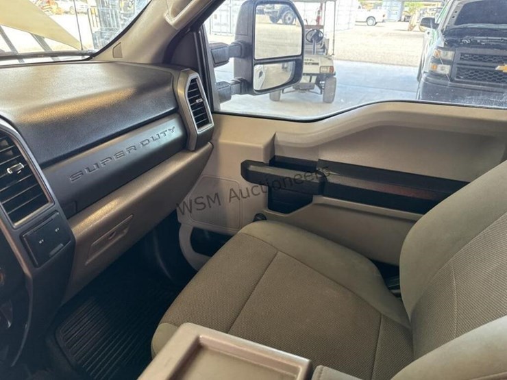 2017-ford-f250-image-18