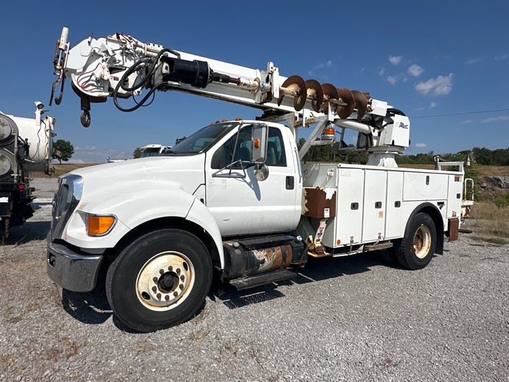 ford-f750-xl-image-1