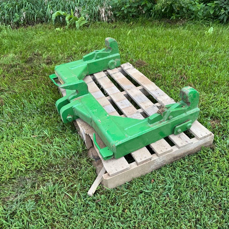 JD Quick Hitch
