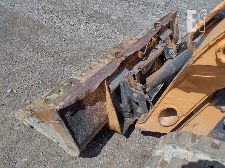 2014-case-tr270-image-19