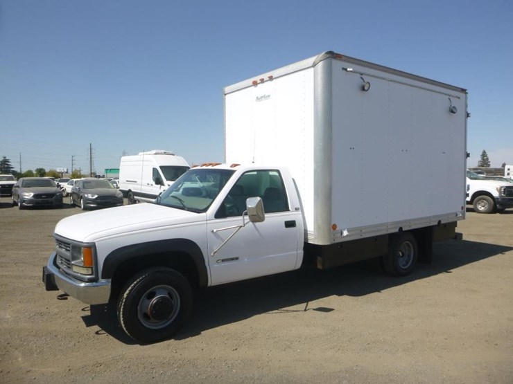 1997-chevrolet-3500-image-1
