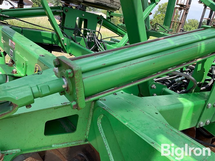 2008-john-deere-637-image-13