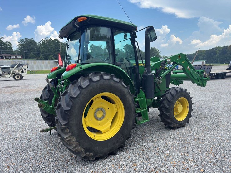 2020-john-deere-6120e-image-7