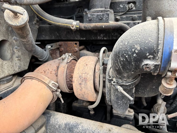 1999-freightliner-truck-(dr12135-unit-474)-image-29