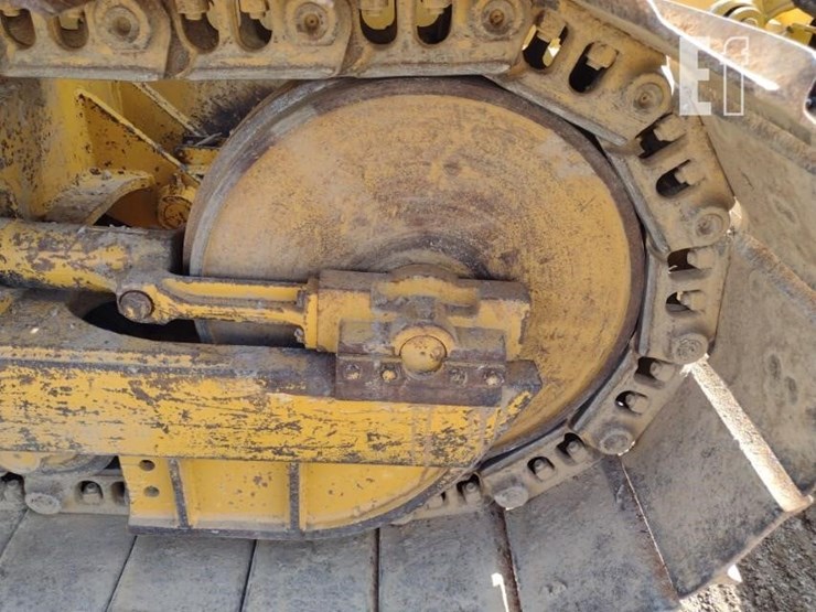 2004-deere-650h-image-35