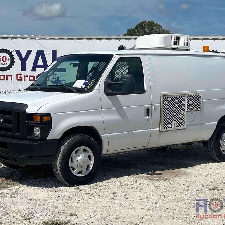 2008 FORD CARGO