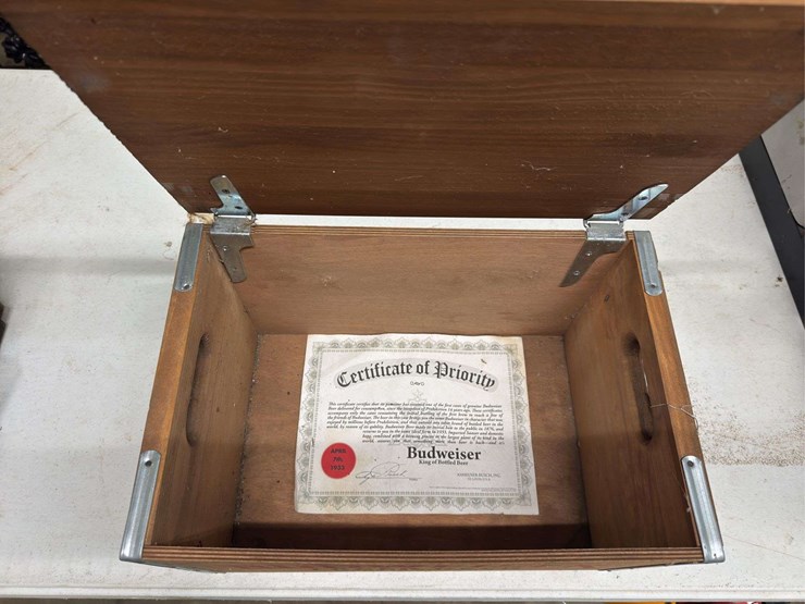 wood-budweiser-beer-box-image-6