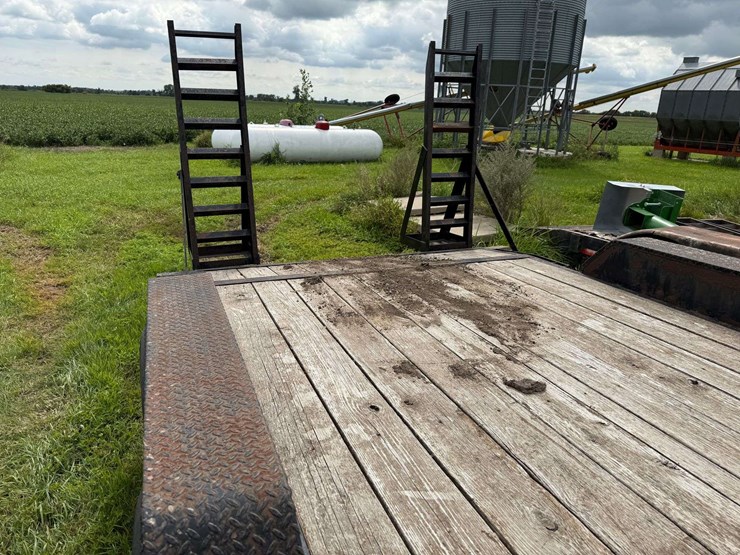 lamar-14’-tandem-axle-trailer,-2’-beavertail,-83”-wide,-5’x16”-steel-ramps,-8-bolt-hubs,-2-5/16”-bal-image-23