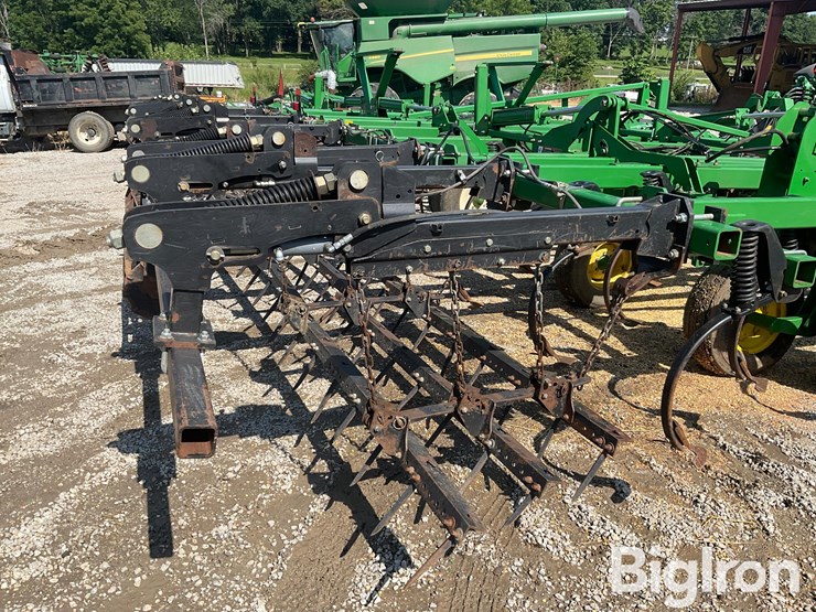 2008-john-deere-2310-image-12