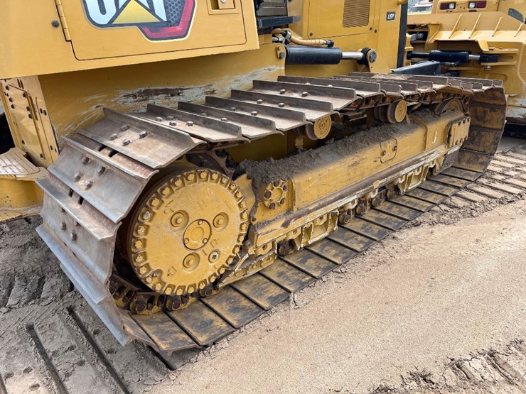 2021-caterpillar-d4-lgp-image-14