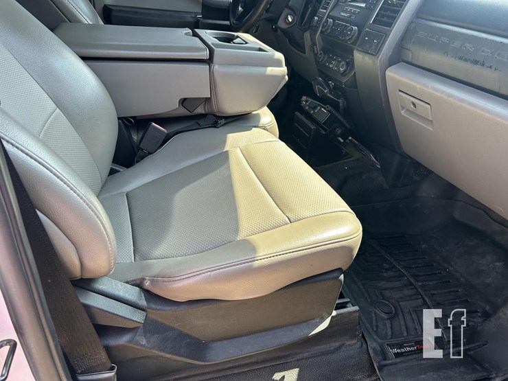 2020-ford-f250-image-31