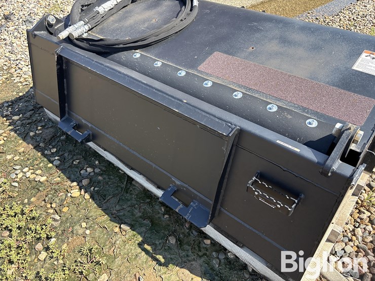erskine-76"-skid-steer-sweeper-bucket-image-18