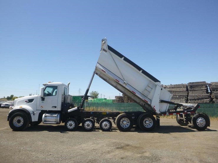 2020-peterbilt-567-image-6
