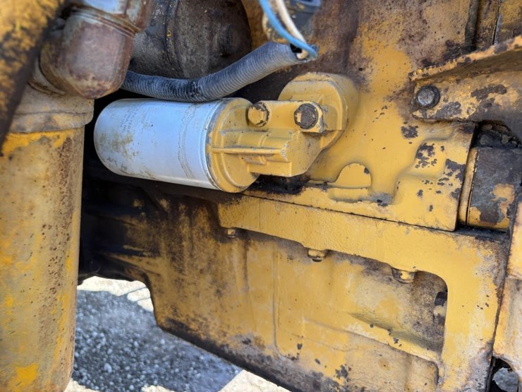 massey-ferguson-mf34a-image-54