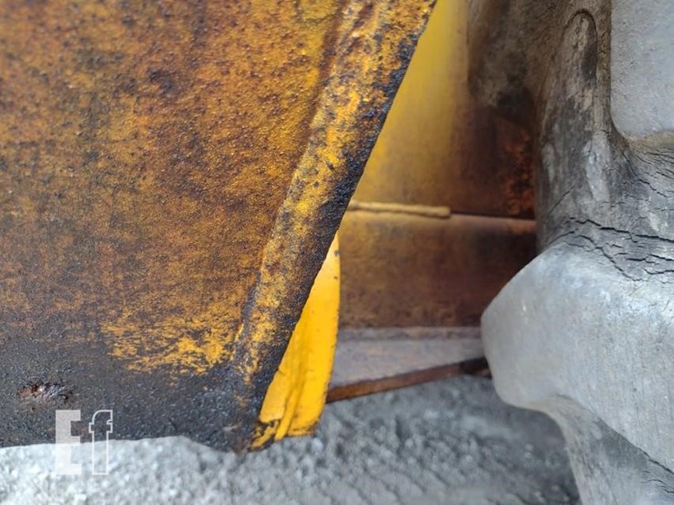 john-deere-510-image-31