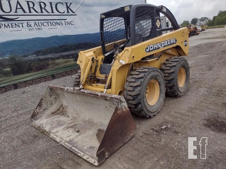 john-deere-270-image-24