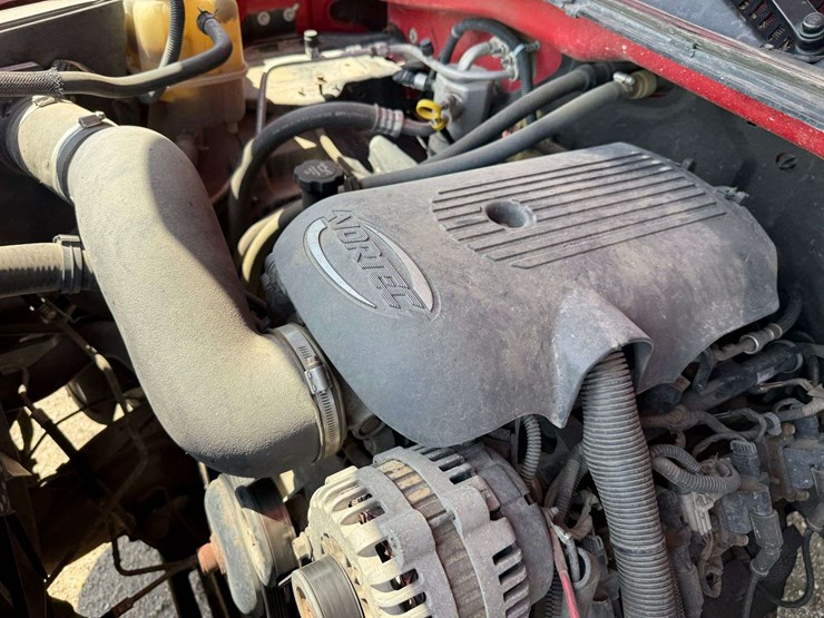 2004-chevrolet-2500hd-image-41
