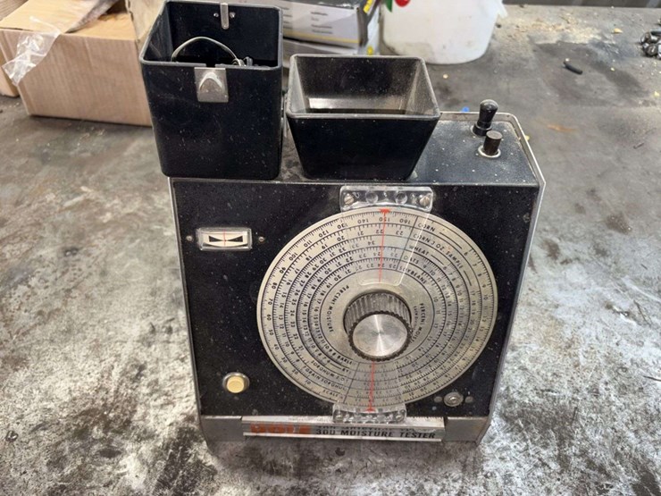 dole-300-grain-moisture-tester-image-1
