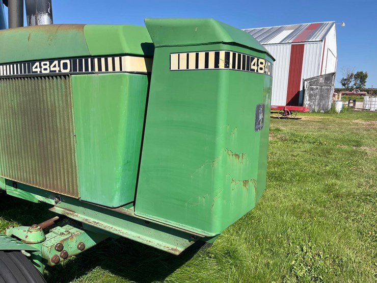 john-deere-4840-image-28