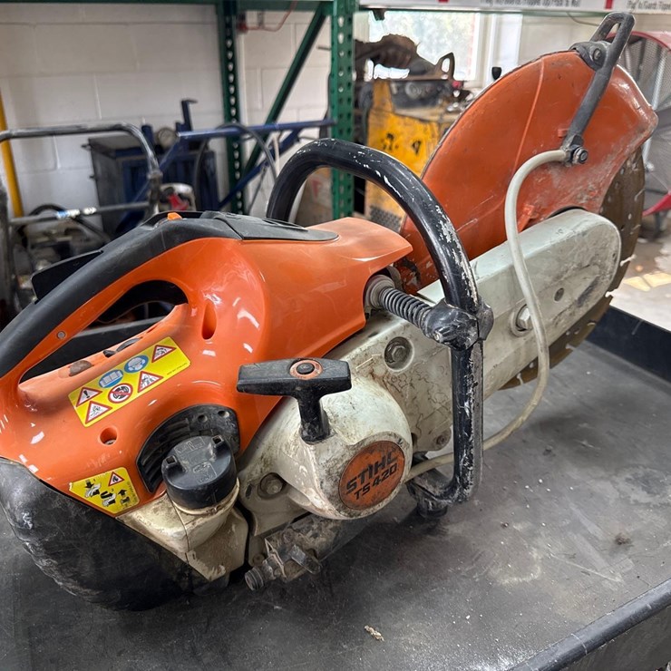 STIHL TS420 GAS CUTOFF SAW SUPPORT EQUIPMENT