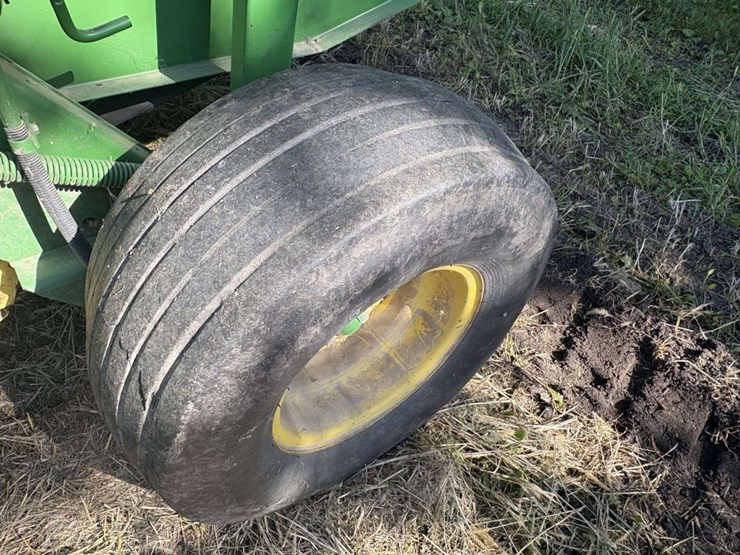 john-deere-435-image-14