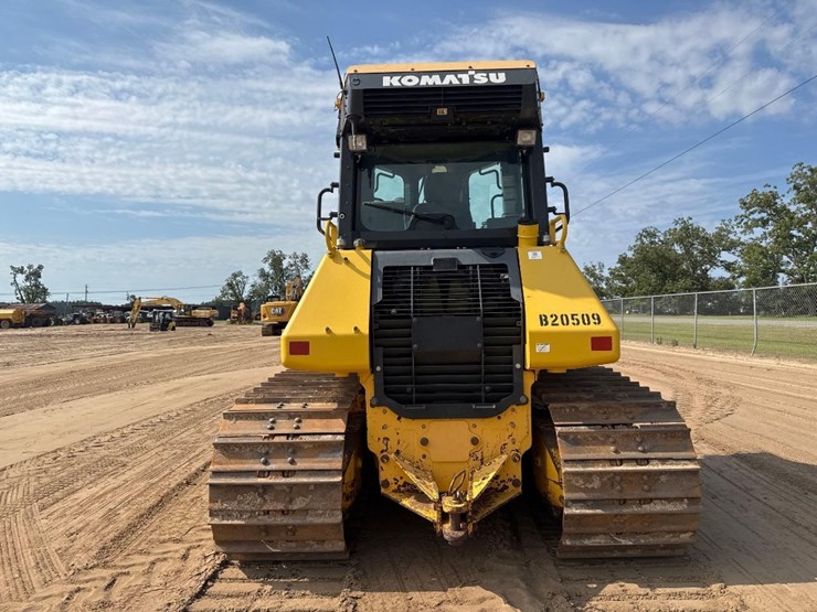 2019-komatsu-d51px-24-image-7