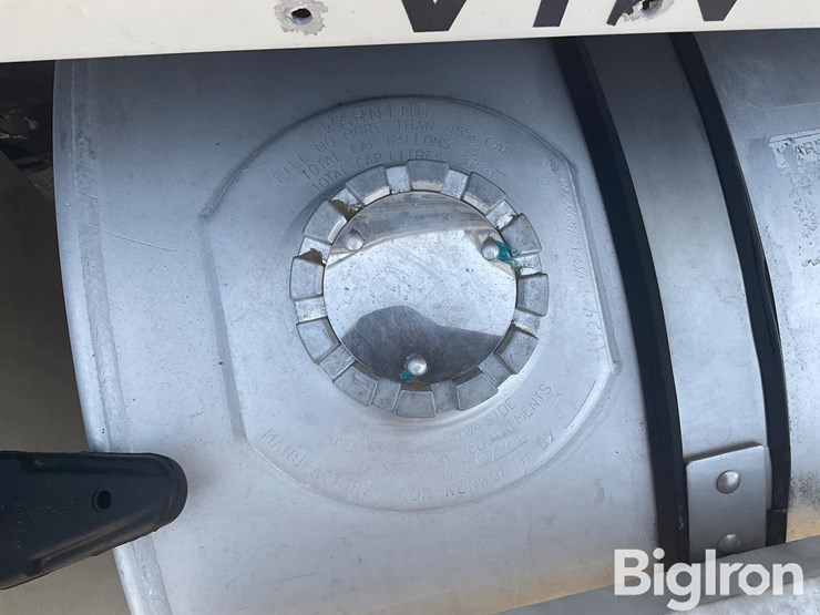 2001-kenworth-t800-image-10