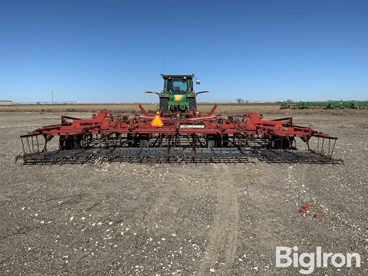 case-ih-4200-image-15
