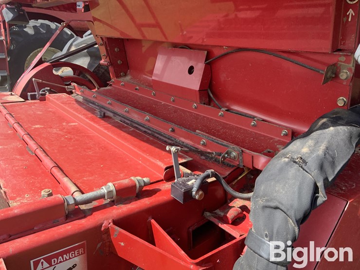 2006-case-ih-2388-image-11