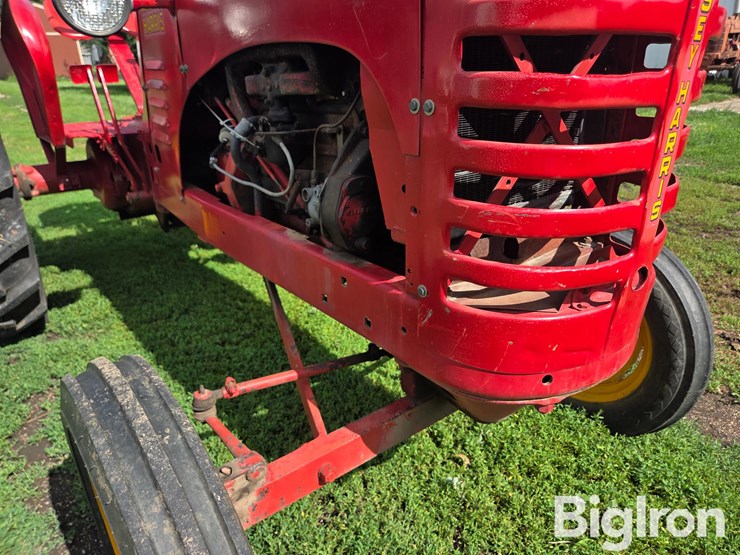 1949-massey-harris-22-image-12
