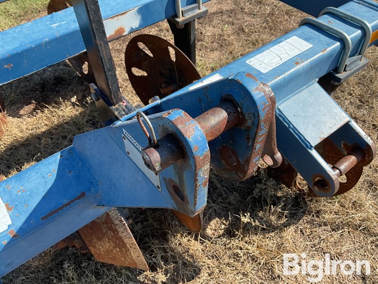 blu-jet-track-master-image-10