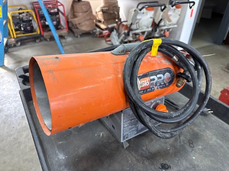 dyno-glo-pro-30000-60000-propane-space-heater-support-equipment-image-2