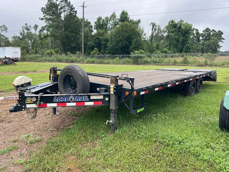 2022-load-trail-102"-x-24'-trailer-image-1