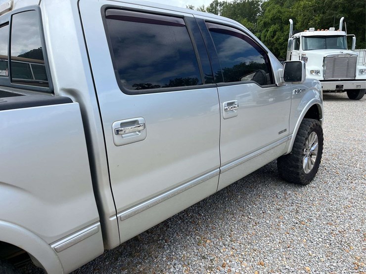 2011-ford-f150-image-12