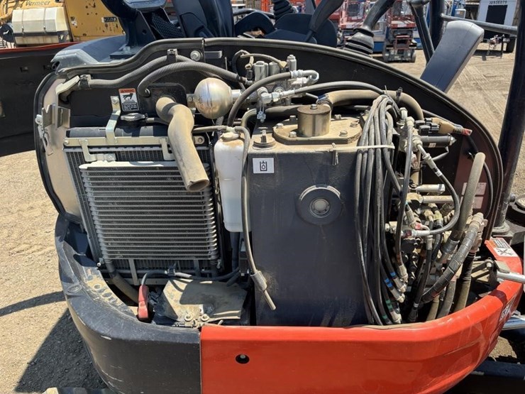 2021-kubota-u35-4-image-44