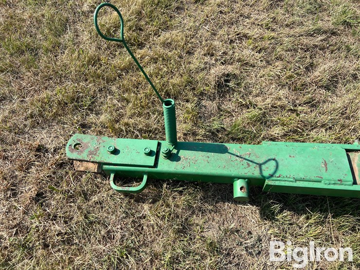 john-deere-450-image-10