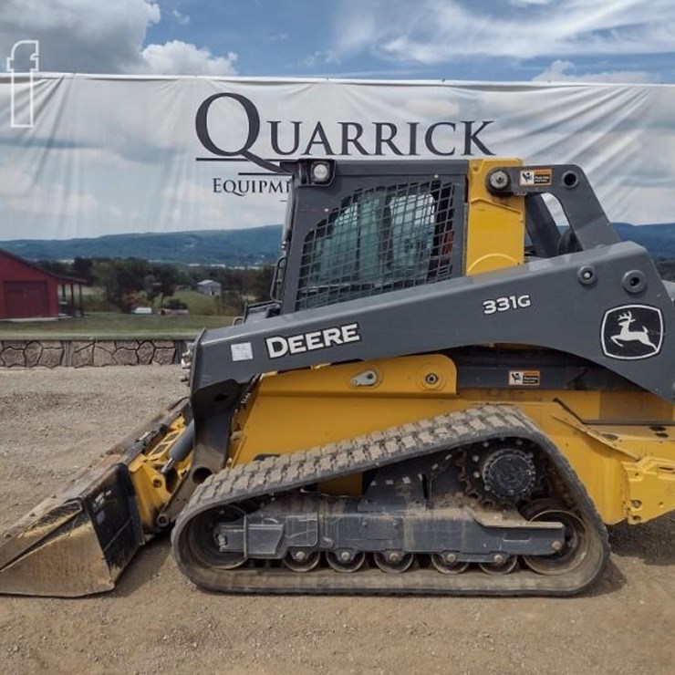 2023 DEERE 331G