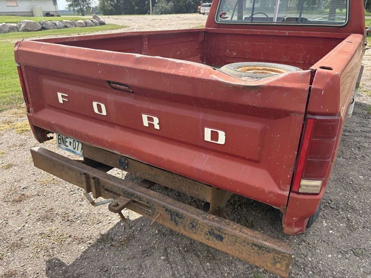 1984-ford-f250-image-17