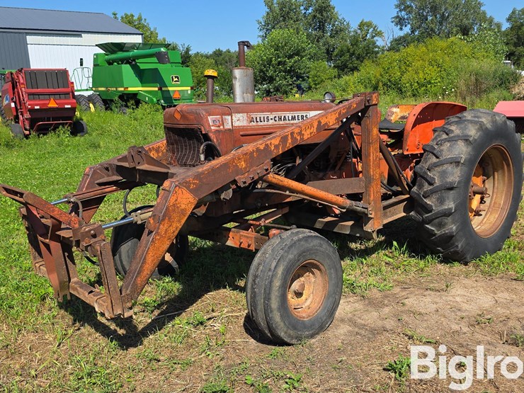 1962-allis-chalmers-d19-image-1