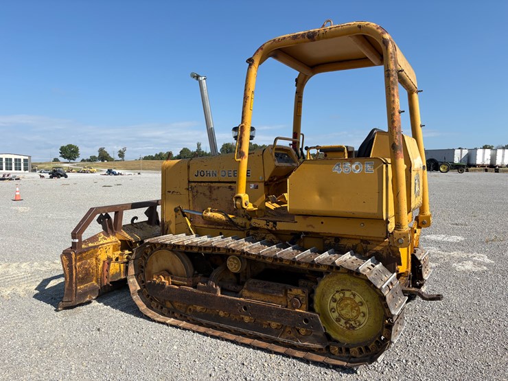 john-deere-450e-image-6