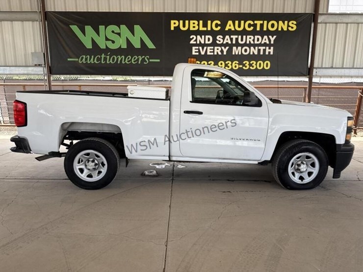 2014-chevrolet-silverado-1500-image-1