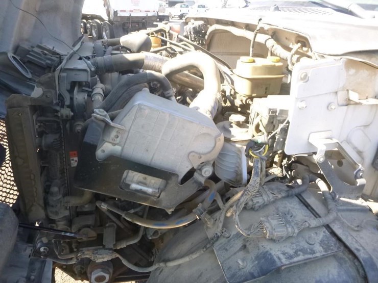 2017-ford-f650-image-18