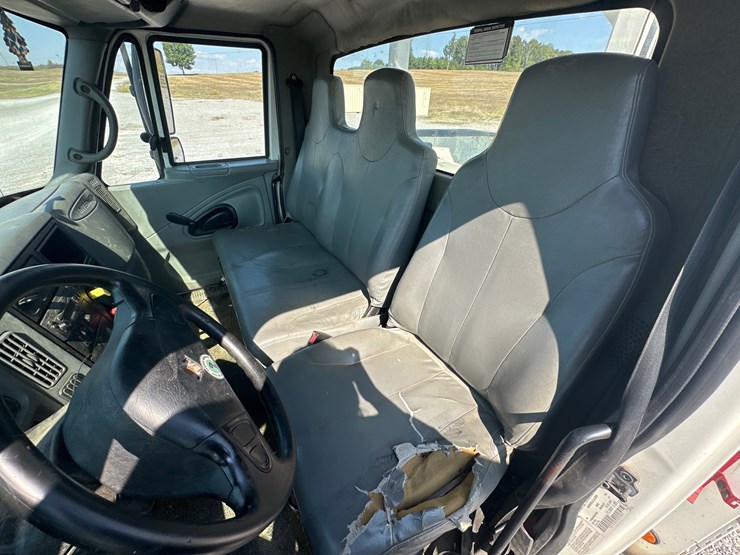 international-durastar-4300-image-16
