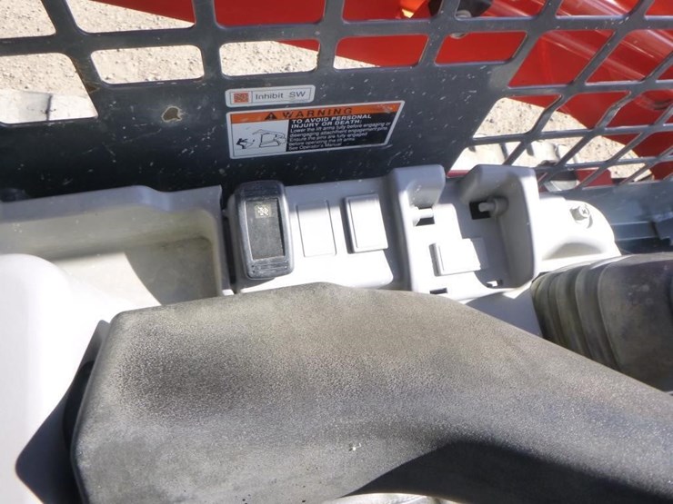 2020-kubota-svl75-2-image-23
