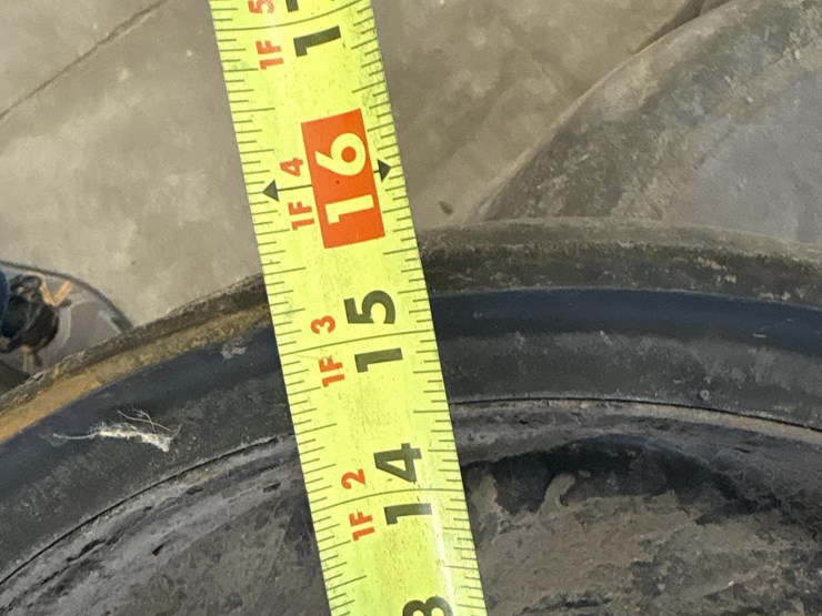 john-deere-15-image-13